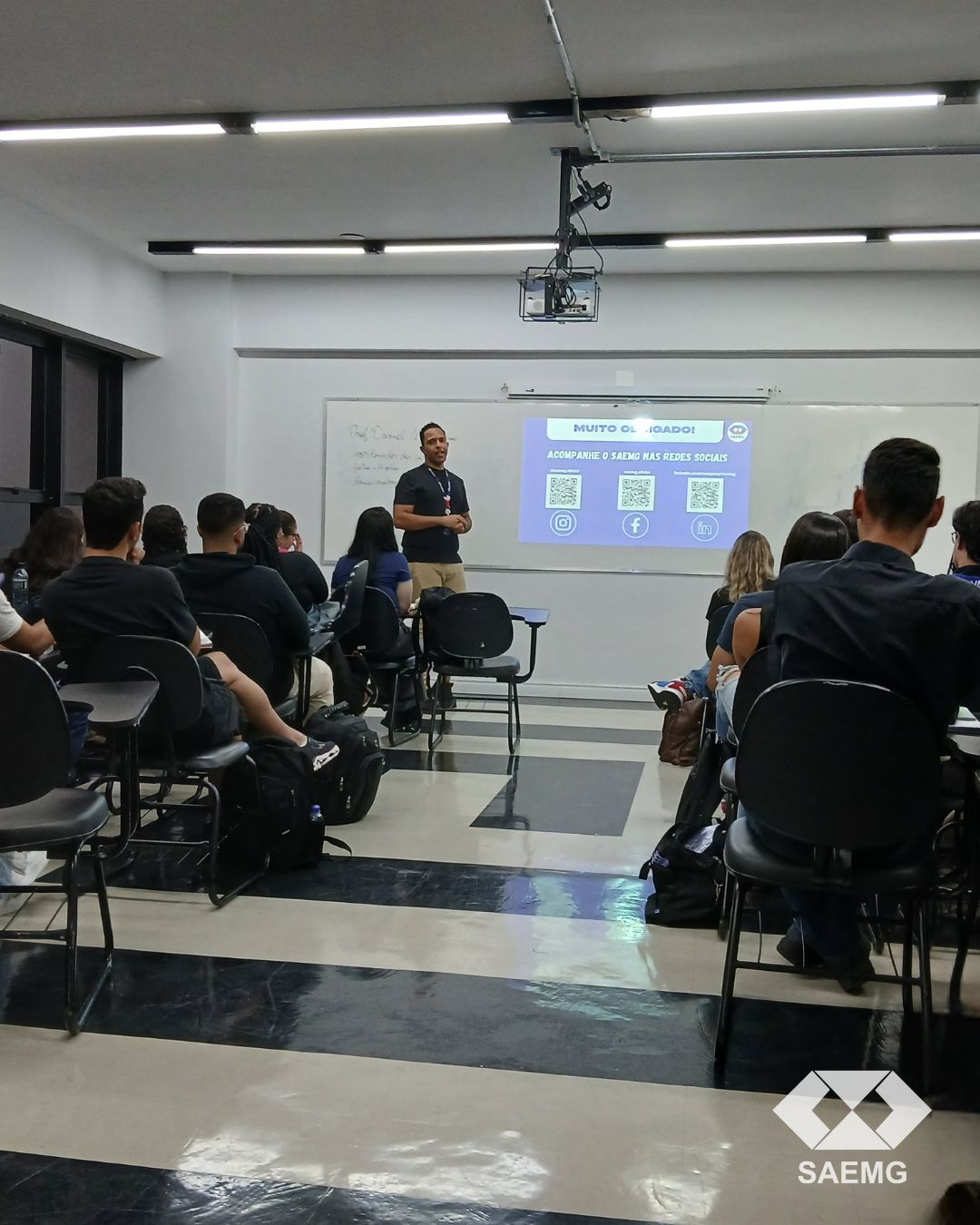 SAEMG nas instituições de ensino - Unidade Una Aimorés 3 SAEMG nas instituições de ensino - Unidade Una Aimorés 4 1